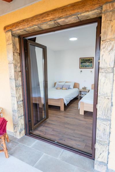 Apartmani Zapis Vrdnik Ngoại thất bức ảnh
